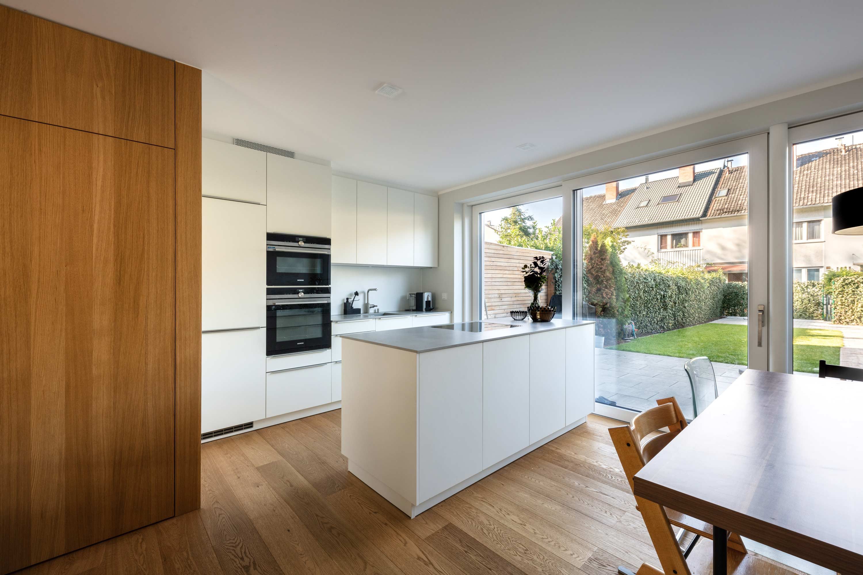 Die neue Küche für das Haus KLE von der Bermüller+Niemeyer Architekturwerkstatt.