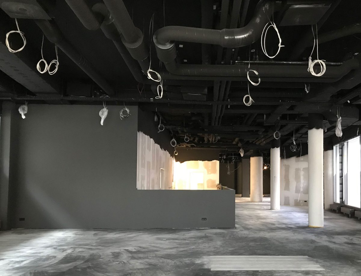 Das Bermüller+Niemeyer Team vor Ort auf der Baustelle für die neue Sushi Bar in der Südstadt, Nürnberg.